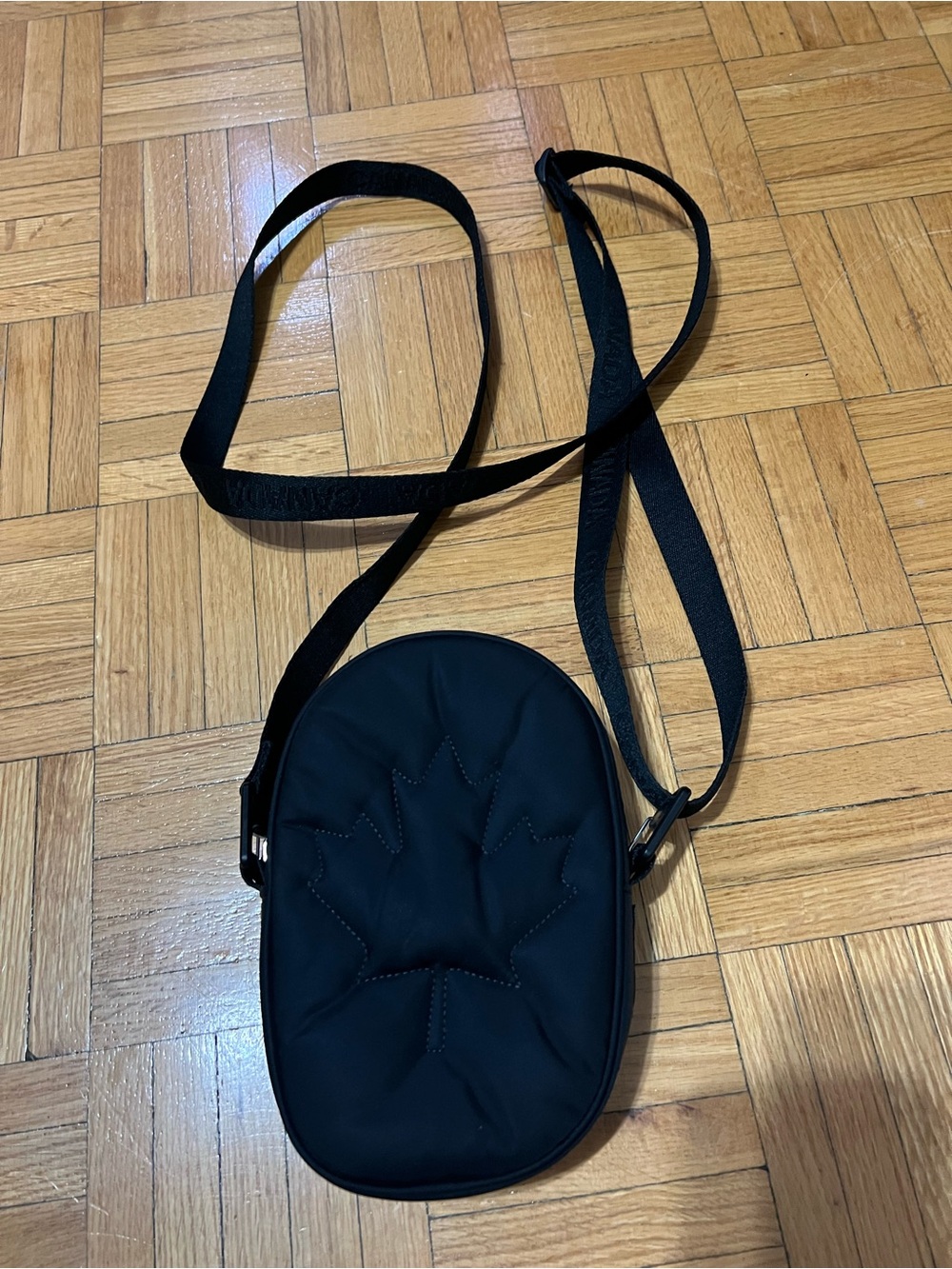 Lululemon team Canada cross body bag